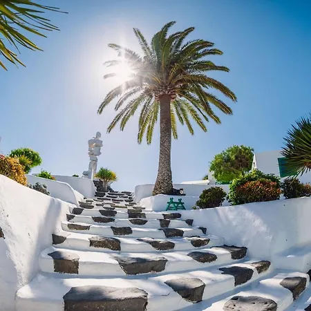 Apartment The Birds House Peaceful Garden Retreat *