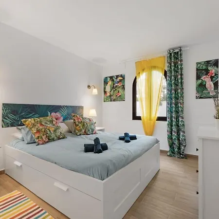 Apartment The Birds House, Large Terrace With Garden View *