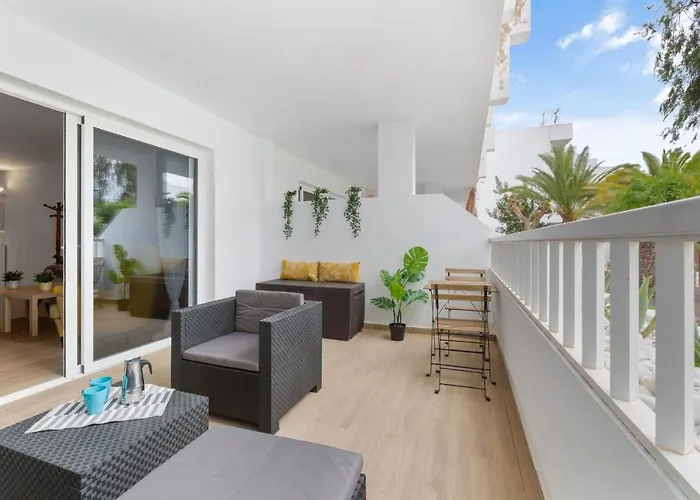 Apartman The Birds House Peaceful Garden Retreat