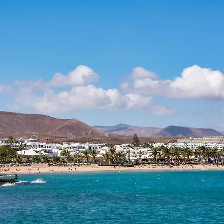 Апартаменты The Birds House Peaceful Garden Retreat *