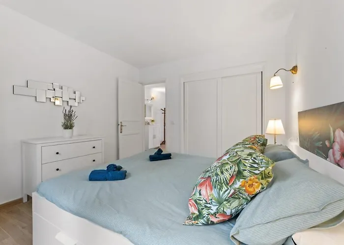 The Birds House Peaceful Garden Retreat Коста-Тегисе